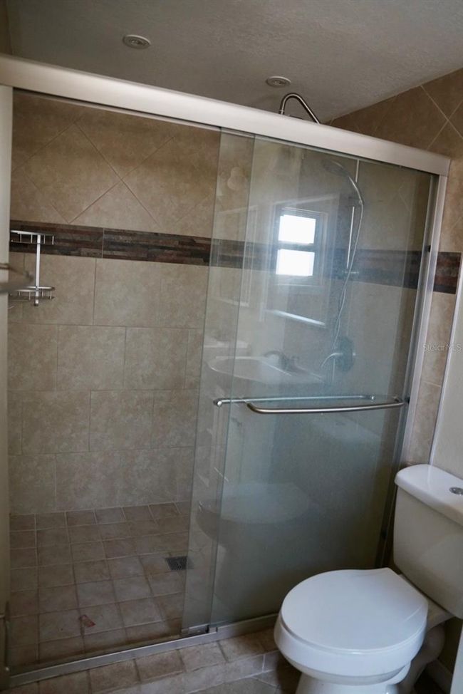 74 Garrison Ln, House other with 3 bedrooms, 2 bathrooms and null parking in FROSTPROOF FL | Image 12