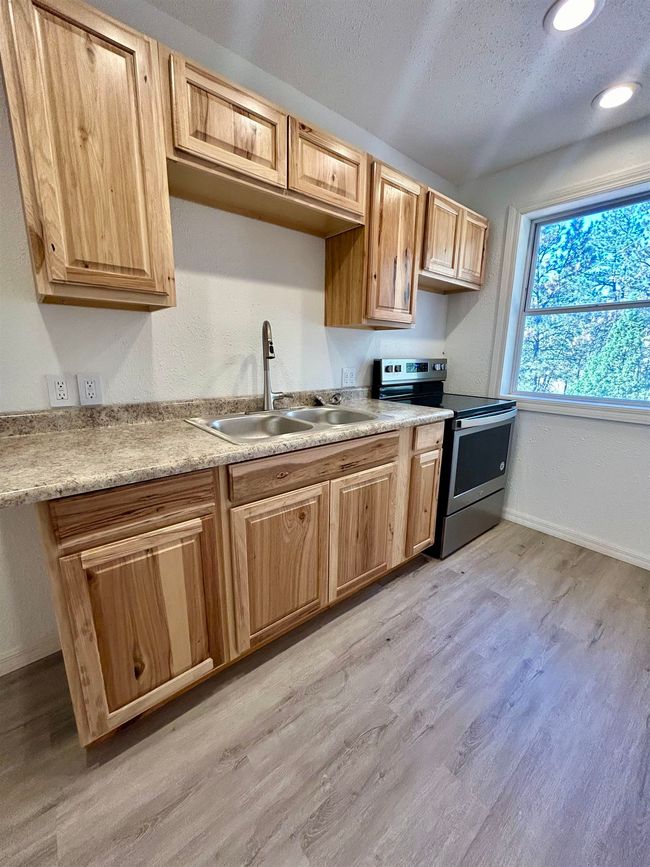 27301 Simunek Court Road, House other with 4 bedrooms, 3 bathrooms and null parking in Hot Springs SD | Image 29