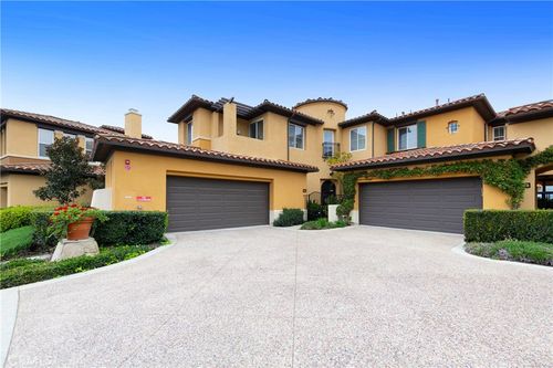 19 Lucania Dr, Newport Coast, CA, 92657-1524 | Card Image