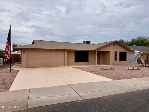 10620 W Snead Dr, Sun City, AZ, 85351-4132 | Card Image