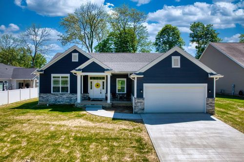 1725 Pleasantview Dr, Lancaster, OH, 43130-2085 | Card Image