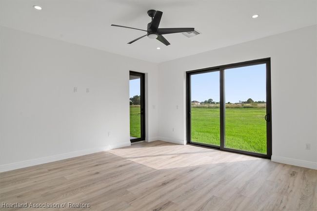 733 Sunset Pointe Dr, House other with 4 bedrooms, 2 bathrooms and null parking in Lake Placid FL | Image 15