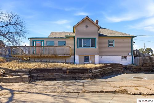 2954 Martha St, Omaha, NE, 68105-3227 | Card Image