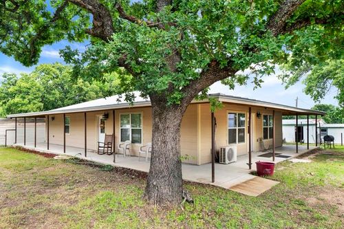 210 Whited St., Tow, TX, 78672 | Card Image