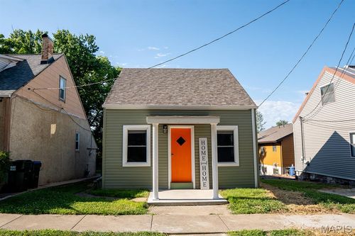 218 Magnolia Ave, Waterloo, IL, 62298-1219 | Card Image