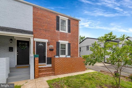 2139 S Oxford St, ARLINGTON, VA, 22204-5415 | Card Image