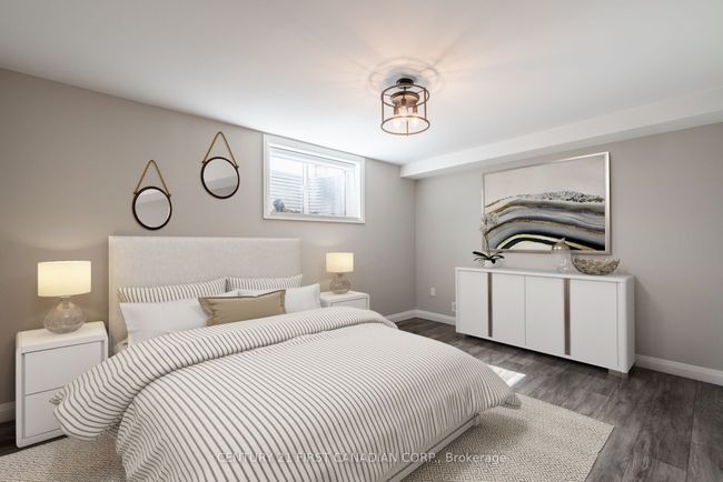 2 - 32 Postma Cres, House attached with 3 bedrooms, 3 bathrooms and 2 parking in Ailsa Craig ON | Image 8
