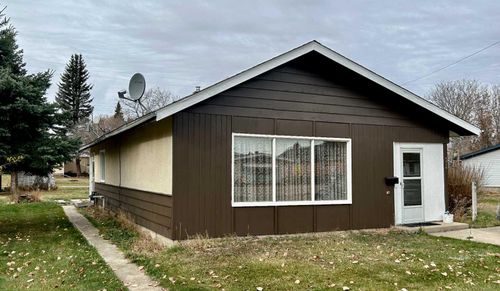 4816 53 St, Innisfree, AB, T0B2G0 | Card Image