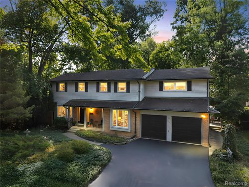 1850 Dorchester Rd, Birmingham, MI, 48009-7401 | Card Image