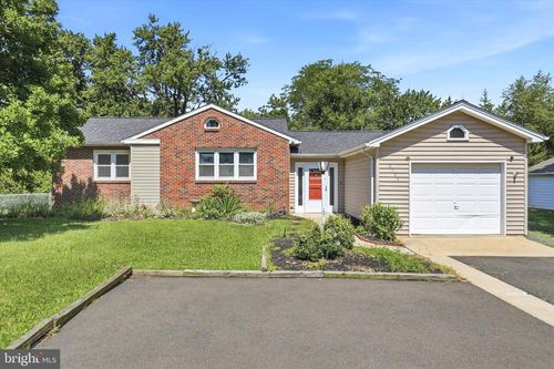 2002 Lenhart Rd, HATFIELD, PA, 19440-2717 | Card Image