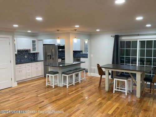 c1-65 Cedar Ave, Long Branch, NJ, 07740-5167 | Card Image