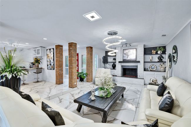 2316 Tamarisk Ln, House other with 3 bedrooms, 2 bathrooms and null parking in Plano TX | Image 8