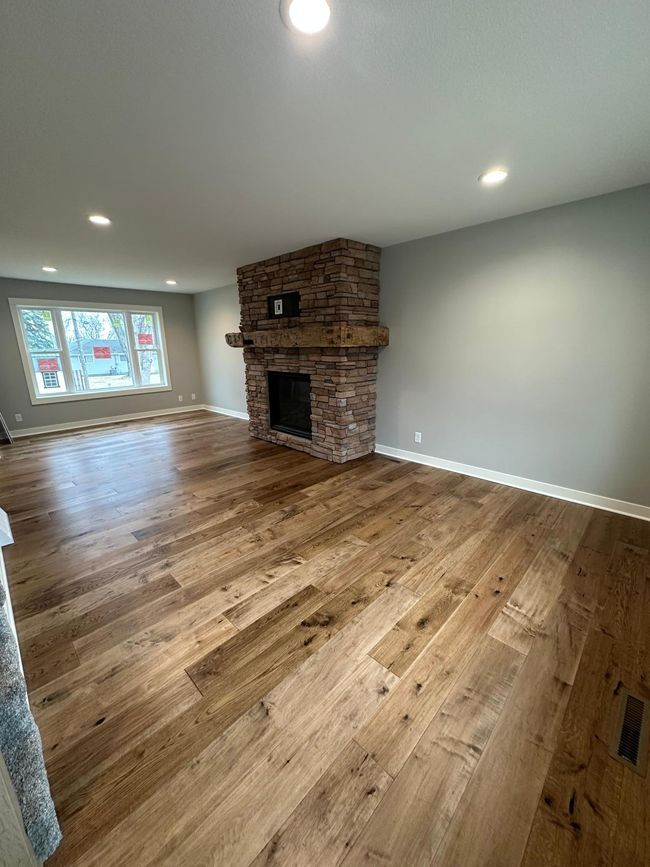 Living room.jpg | Image 5