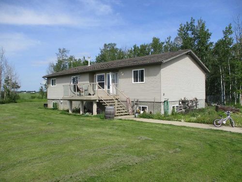 #911016 Highway 35, Manning, AB, T0H | Card Image