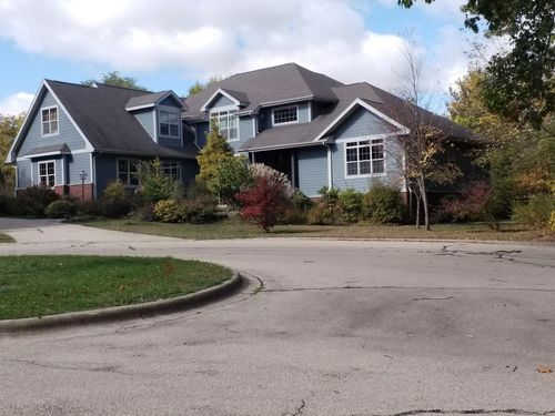 4582 Bishops Ct, Middleton, WI, 53562-2326 | Card Image