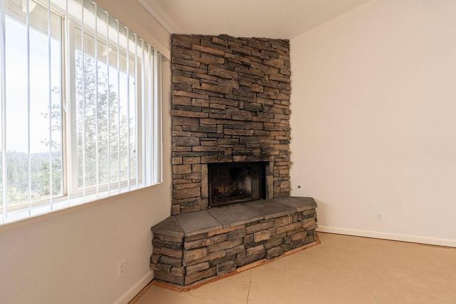 10246 Ranch Rd, House other with 4 bedrooms, 3 bathrooms and null parking in Rough And Ready CA | Image 39