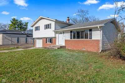 5902 E 16th Street, House other with 3 bedrooms, 2 bathrooms and null parking in Indianapolis IN | Image 3