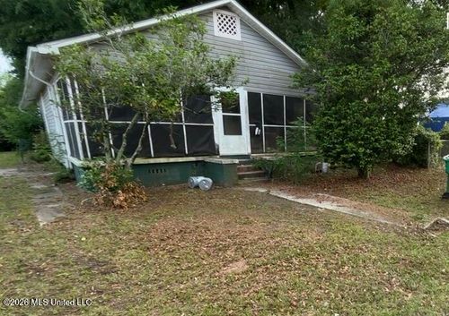 1611 19th Street, Gulfport, MS, 39501 | Card Image