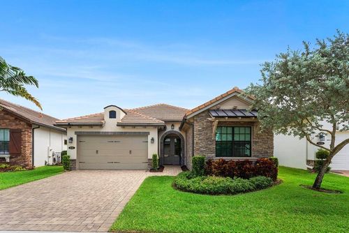 9131 Grand Prix Ln, Boynton Beach, FL, 33472-2781 | Card Image