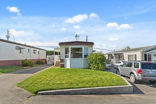 51-2035 Martens St, Abbotsford, BC, V2T6M4 | Card Image