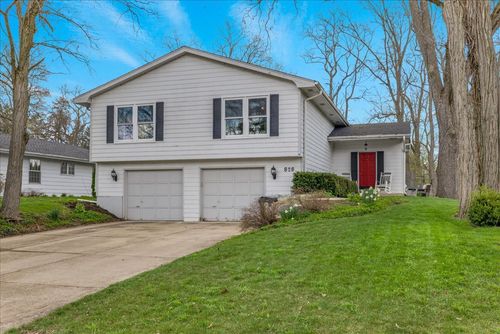 828 S Jefferson St, Batavia, IL, 60510-3036 | Card Image