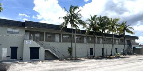 202-7701 Davie Road Ext, HOLLYWOOD, FL, 33024-2515 | Card Image