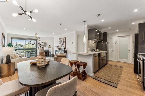 411-389 Belmont St, Oakland, CA, 94610-4861 | Card Image