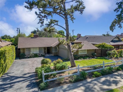 678 W Highland Ave, Sierra Madre, CA, 91024-1612 | Card Image