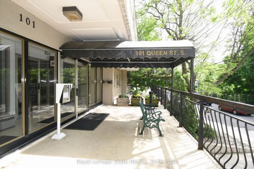 104-101 Queen St S, Hamilton, ON, L8P3R9 | Card Image