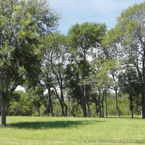 3 Hilltop Circle, Kingston, OK, 73439 | Card Image