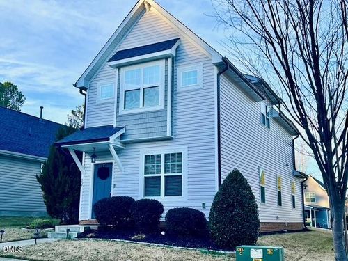 107 York Dr, Oxford, NC, 27565-9712 | Card Image