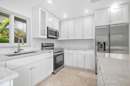 235 Nw 3rd Ct, Boca Raton, FL, 33432-3719 | Card Image