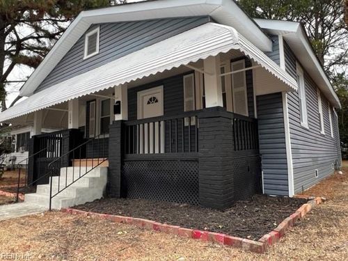 126 Church St, Suffolk, VA, 23434-4402 | Card Image