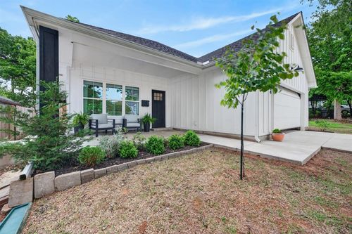 2034 Nw 31st St, Oklahoma City, OK, 73118-3033 | Card Image