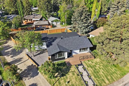 1303 87 Ave Sw, Calgary, AB, T2V0W2 | Card Image