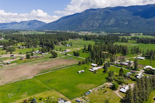 2232 Middle Road, Columbia Falls, MT, 59912 | Card Image