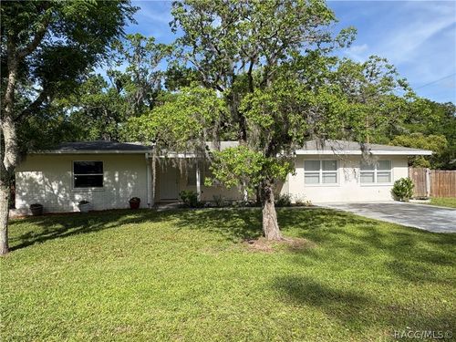 3922 S Apopka Ave, Inverness, FL, 34452-7602 | Card Image