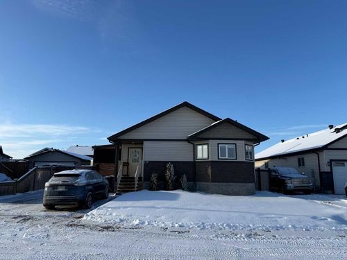 125 Beardsley Cres, Fort Mcmurray, AB, T9H2T5 | Card Image