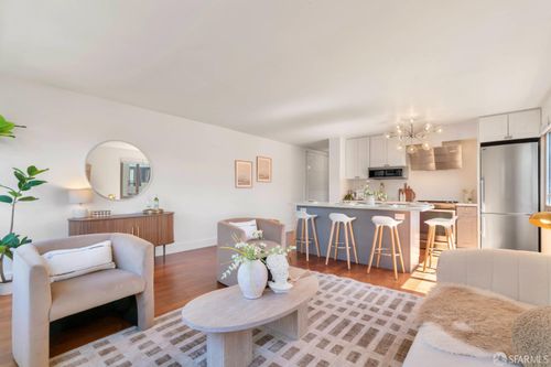 404-1001 Pine St, San Francisco, CA, 94109-5005 | Card Image