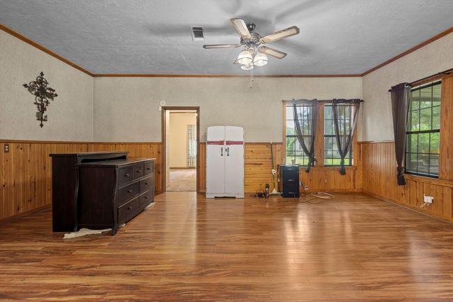 10425 Bussey Rd, House other with 4 bedrooms, 2 bathrooms and null parking in Silsbee TX | Image 12