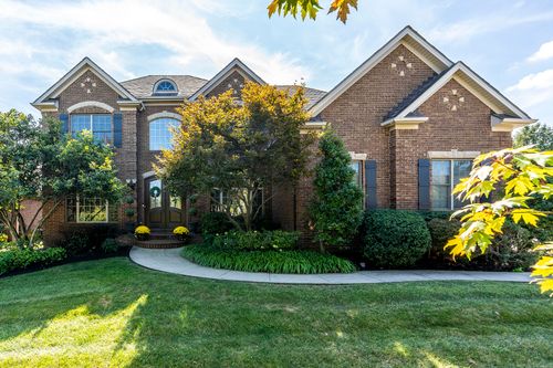 2400 Coroneo Ln, Lexington, KY, 40509-4532 | Card Image