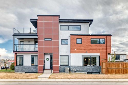 4640 15 Ave Nw, Calgary, AB, T3B0L7 | Card Image