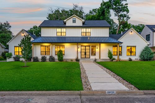 10424 Remington Ln, Dallas, TX, 75229-5262 | Card Image