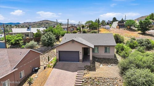 5330 E Sapphire Dr, Prescott, AZ, 86301-5983 | Card Image