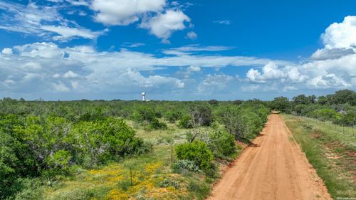 2932 County Road 307, Jourdanton, TX, 78026 | Card Image