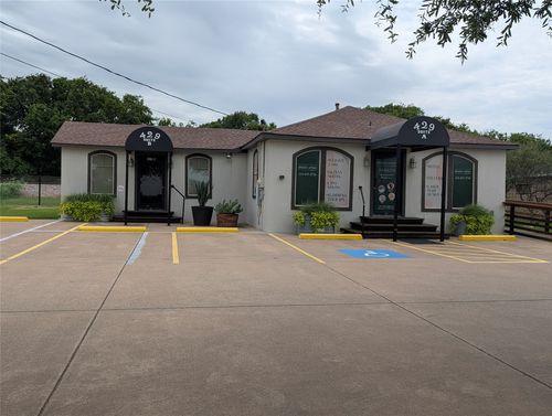 429 N State Highway 342, Red Oak, TX, 75154-4673 | Card Image