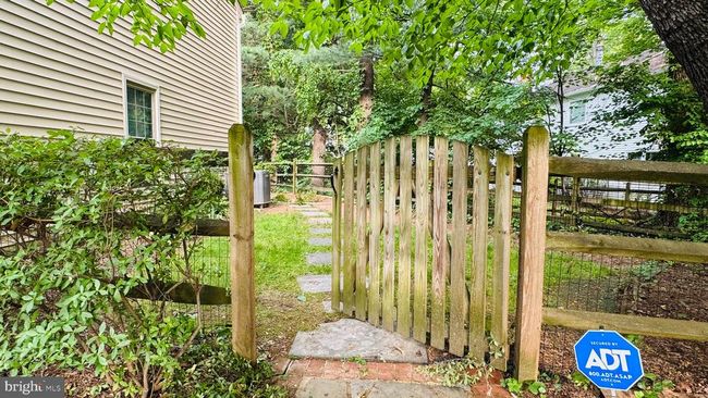 2015 Soapstone Dr, House other with 4 bedrooms, 5 bathrooms and null parking in RESTON VA | Image 64