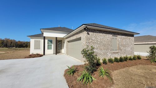 18955 Pharlap Way, Zachary, LA, 70791-2566 | Card Image
