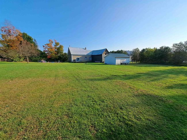 33 Vance Hill Rd, House other with 3 bedrooms, 2 bathrooms and null parking in Newport Ctr VT | Image 5