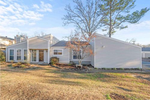 2001 Broken Bow, North Little Rock, AR, 72116 | Card Image